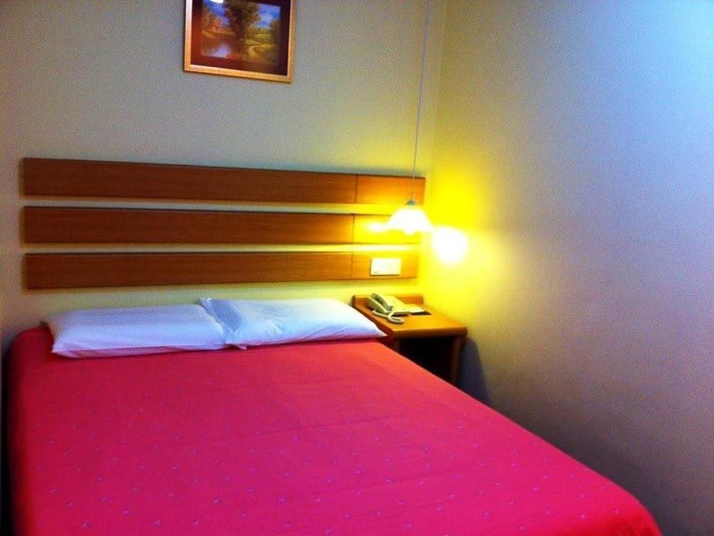 Home Inn Hotel Guiyang Fushui Middle Road Exterior photo