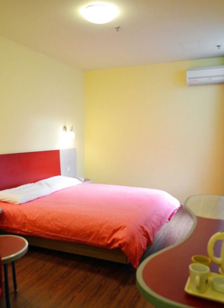 Home Inn Hotel Guiyang Fushui Middle Road Exterior photo